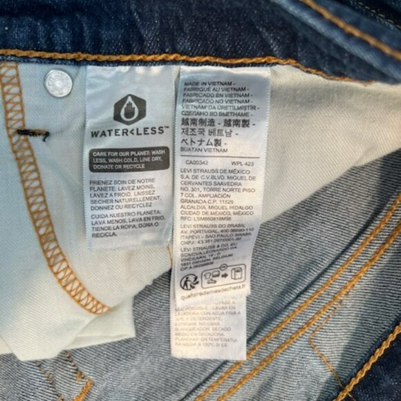 Levi's 505 Men's Size 36-32 - Dark Blue Wash - Pre-Owned - Picture 5 of 13